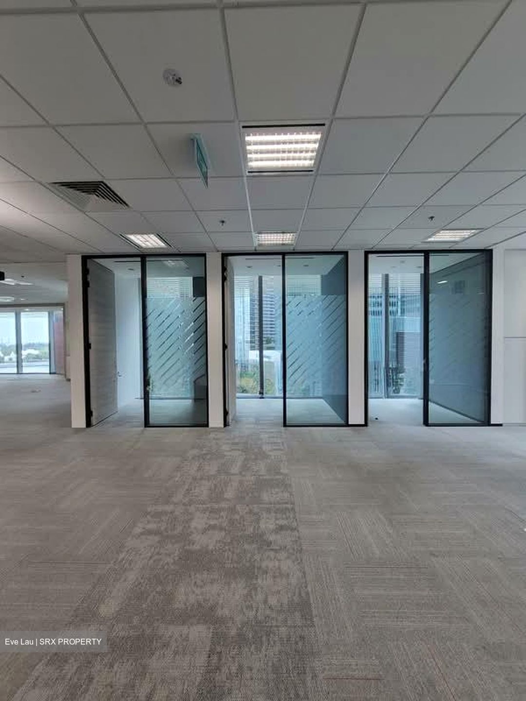 Ocean Financial Centre (D1), Office #584849801